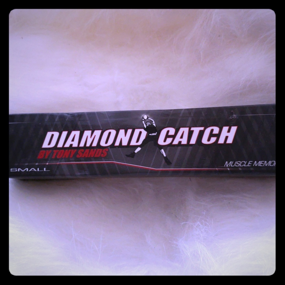 Diamond Catches (Muscle Memory)